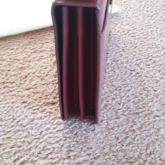 NWOT Roger Vivier Patent Leather Burgundy Handbag - Picture 7 of 16